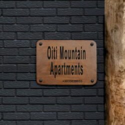 Ξύλινη Πινακίδα Airbnb για τη Σήμανση Καταλύματος - Image 13