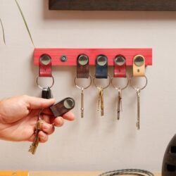 Κρεμάστρα Κλειδοθήκη από Ξύλο και Δέρμα 2 Κρεμάστρα Κλειδοθήκη από Ξύλο και Δέρμα