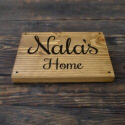 Ξύλινη Πινακίδα με Όνομα για Airbnb &euro;32,99