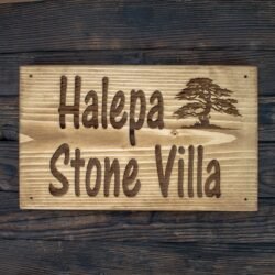 Ξύλινη Πινακίδα με Όνομα για Airbnb &euro;32,99