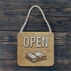 Ξύλινη Πινακίδα Open Closed για Βιβλιοπωλείο