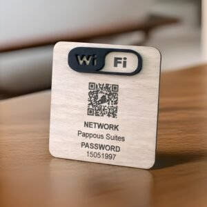 Ξύλινη Πινακίδα Επιτραπέζια με Κωδικούς WiFi και Qr Code